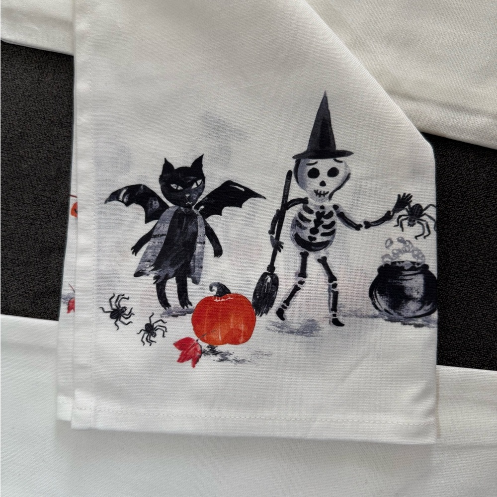 Pottery Barn Doug & Friends Cotton Kitchen Towels - Set of 2 - Picture 8 of 9